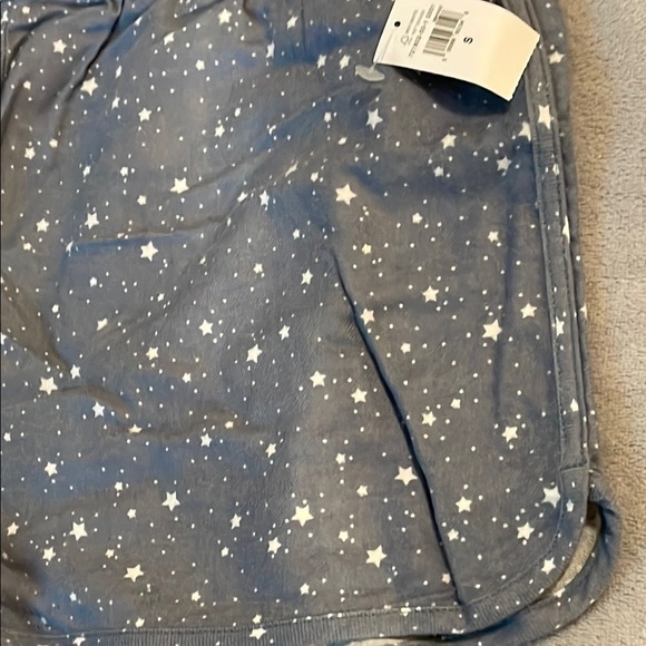NEW GAP Star Sleep Shorts with Elastic Waistband - Picture 3 of 7